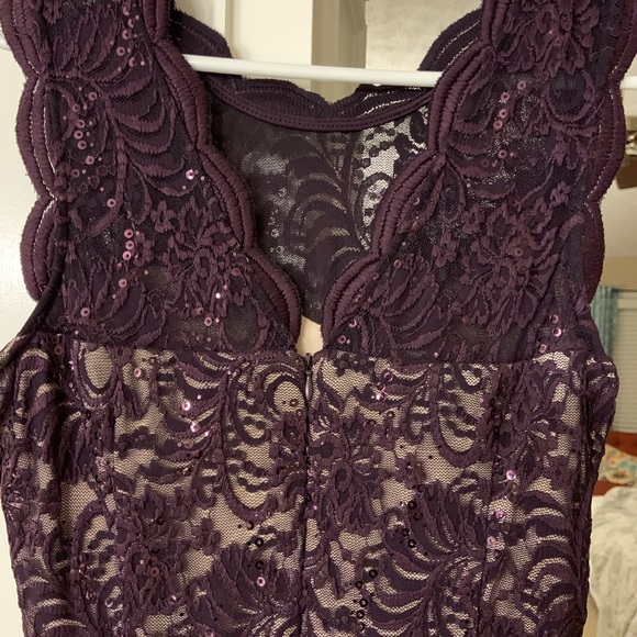 Long formal dress, size 10 - Picture 5 of 5